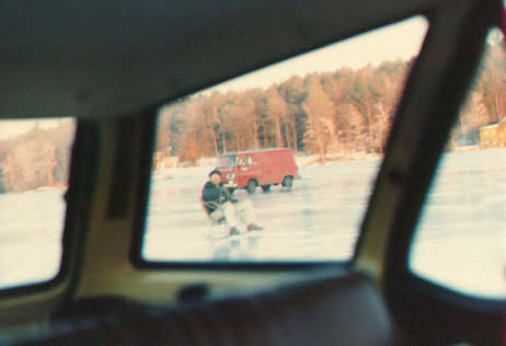 Ice-Skiing on the rockingchair!