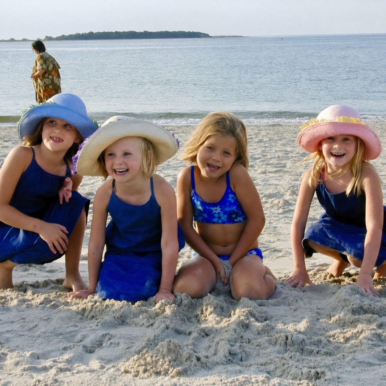 Juliet, Izzy, Annaleis, and Lily at the beach
