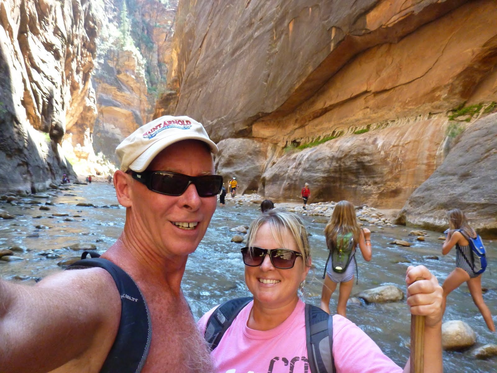 A happy moment together in the heart of the Narrows.