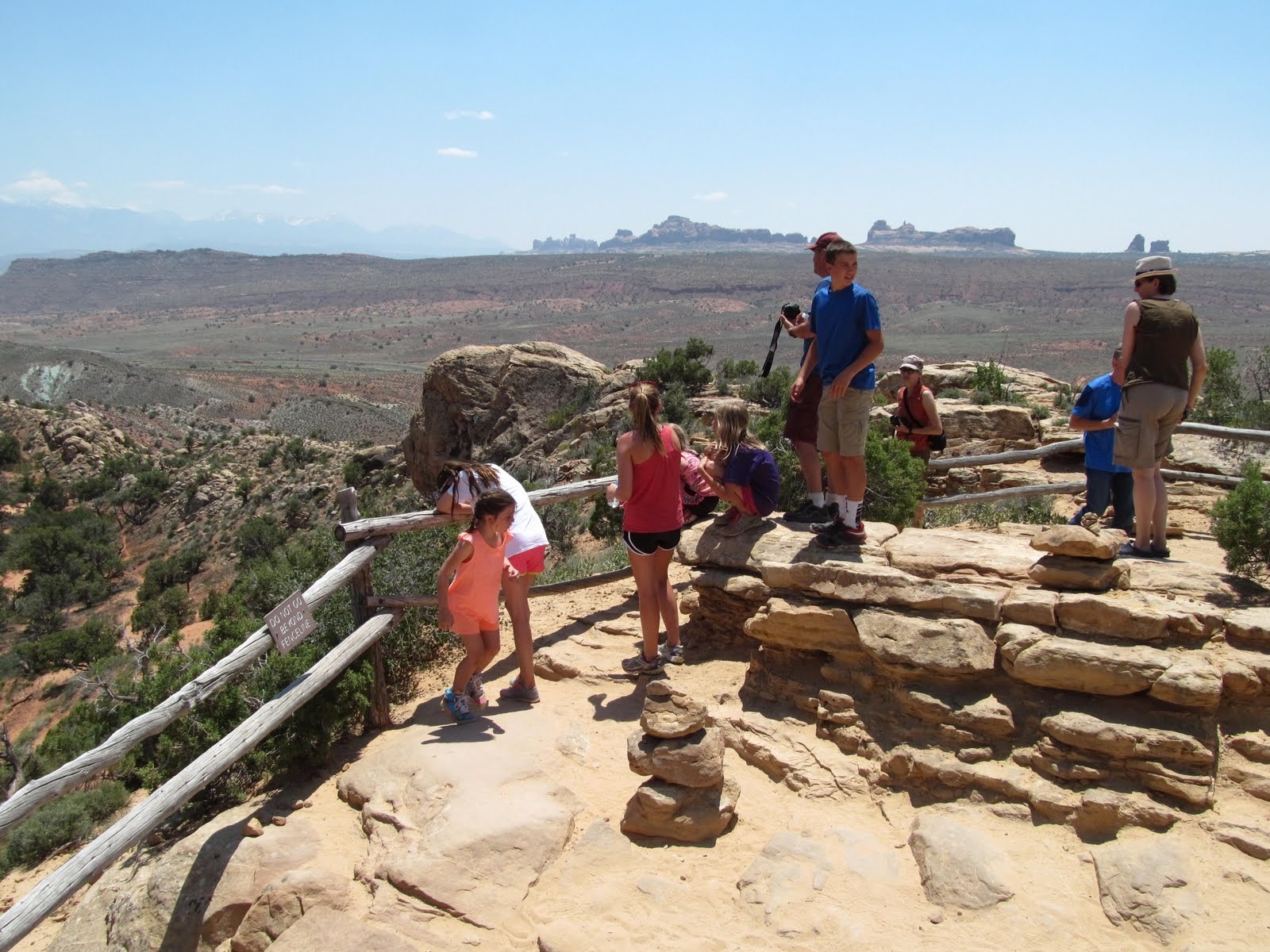 A viewpoint across the fins and distant desert of Devils Garden.